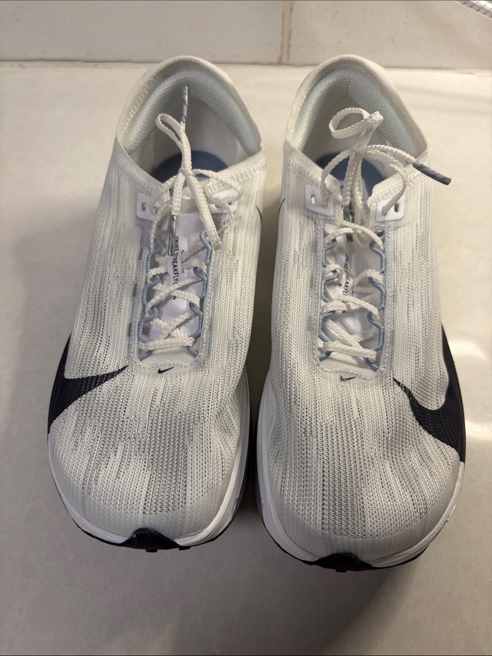 Nike Men White Mesh Running Sneakers with Black Swoosh